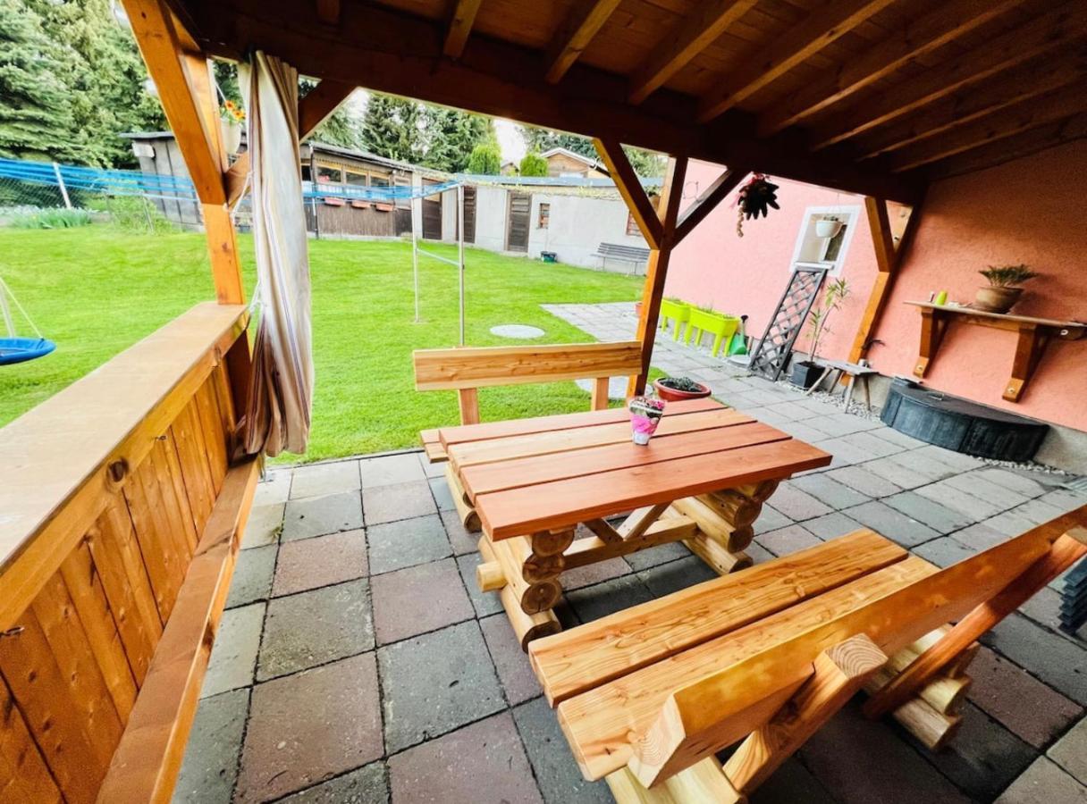 Gemuetliche Wohnung In Gruenhainichen Erzgebirge Grunhainichen ภายนอก รูปภาพ