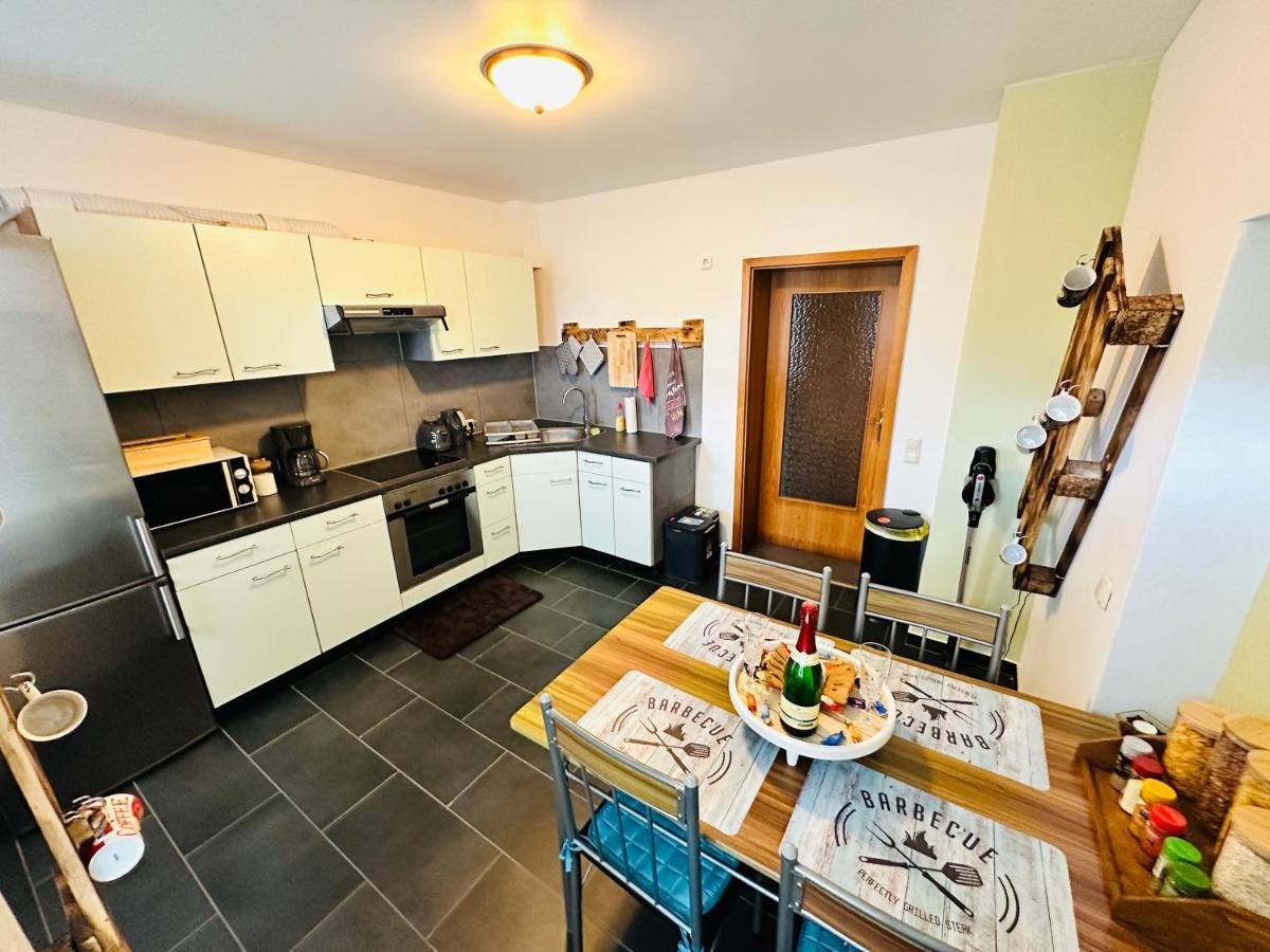 Gemuetliche Wohnung In Gruenhainichen Erzgebirge Grunhainichen ภายนอก รูปภาพ