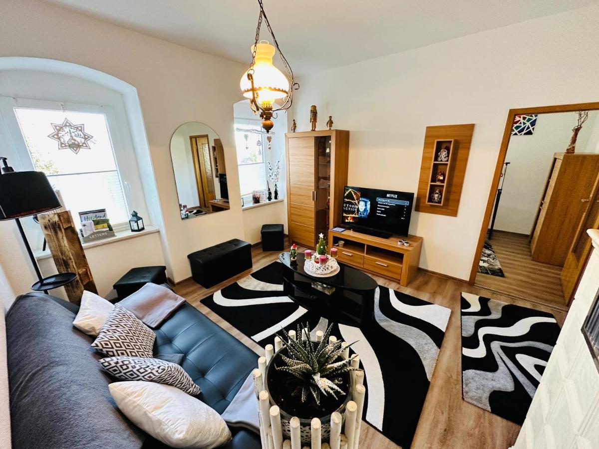 Gemuetliche Wohnung In Gruenhainichen Erzgebirge Grunhainichen ภายนอก รูปภาพ